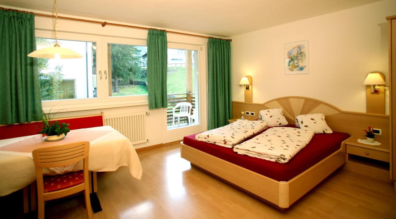 Medesc Bed and Breakfast La Villa  Εξωτερικό φωτογραφία
